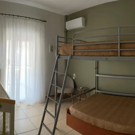 Vicky's House * Olympiada